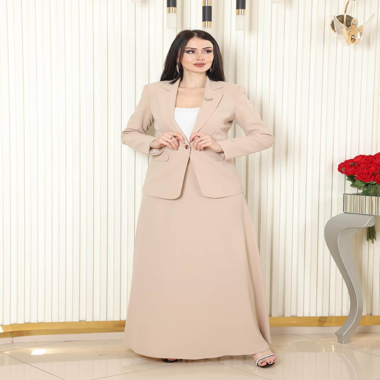 Double-Tone Double-Breasted Jacket Suit Ecru